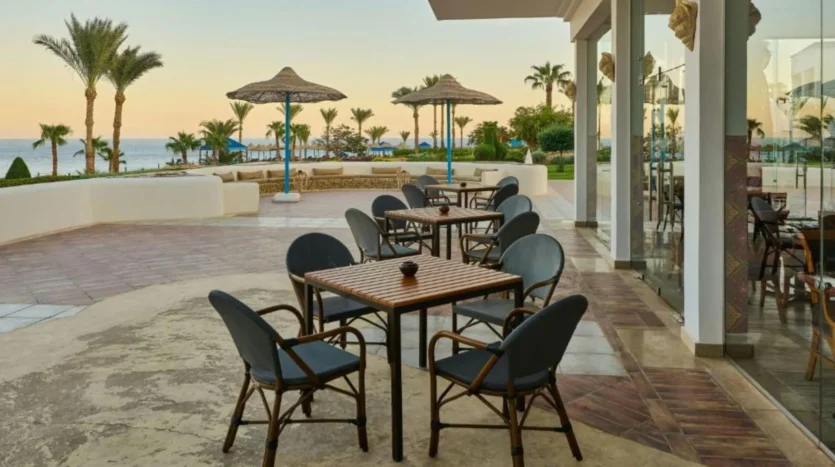 Renaissance Sharm El Sheikh Golden View Beach (8)